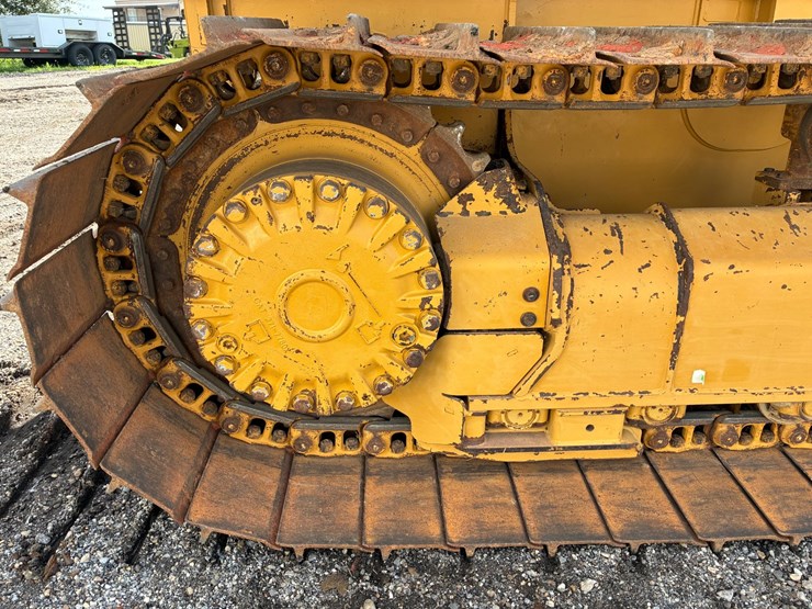 2014-caterpillar-d3k2-lgp-image-9