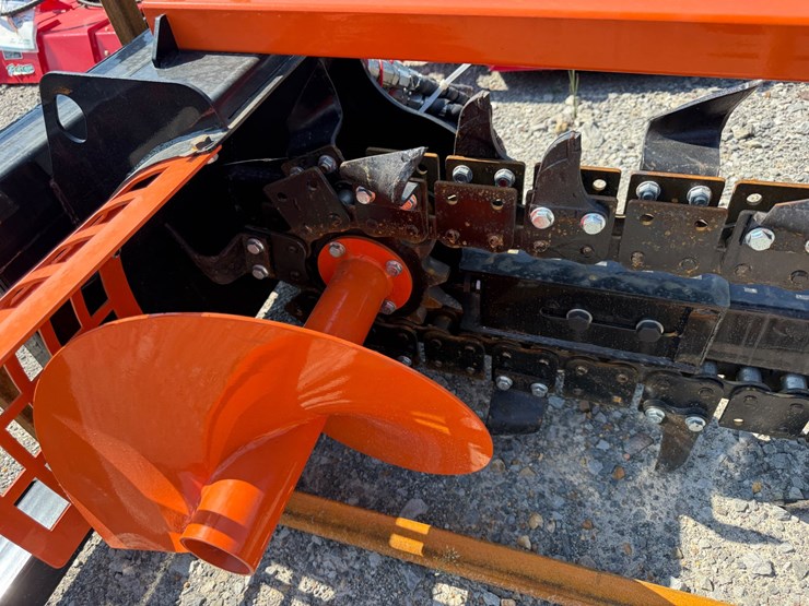 #2023-•-unused-future-d39-skid-steer-trencher-f-dkgj251295-inv#48941-image-7