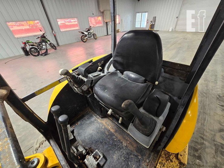 jcb-8032-image-17