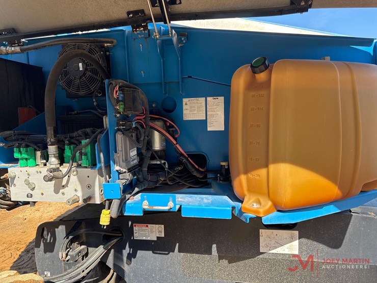 2016-genie-s-60x-boom-lift-image-5