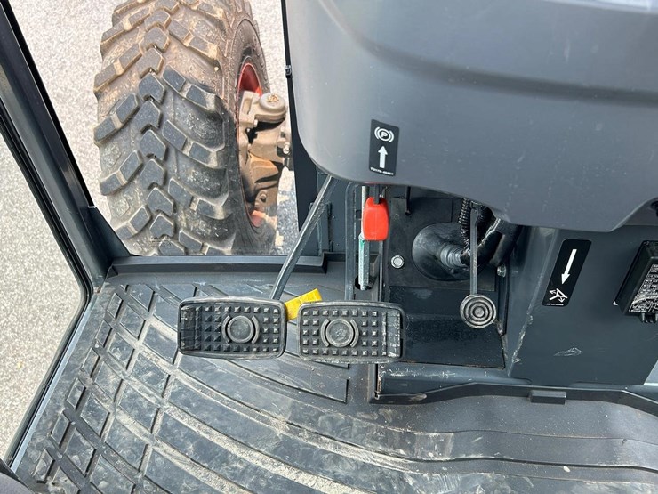 kubota-mx6000-image-34