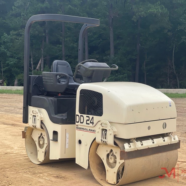 2000 INGERSOLL-RAND DD24