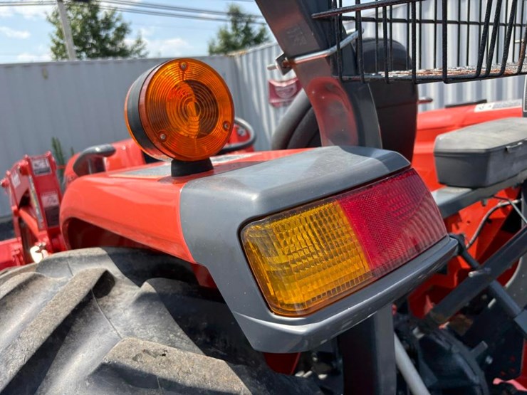 kubota-mx5400-image-17
