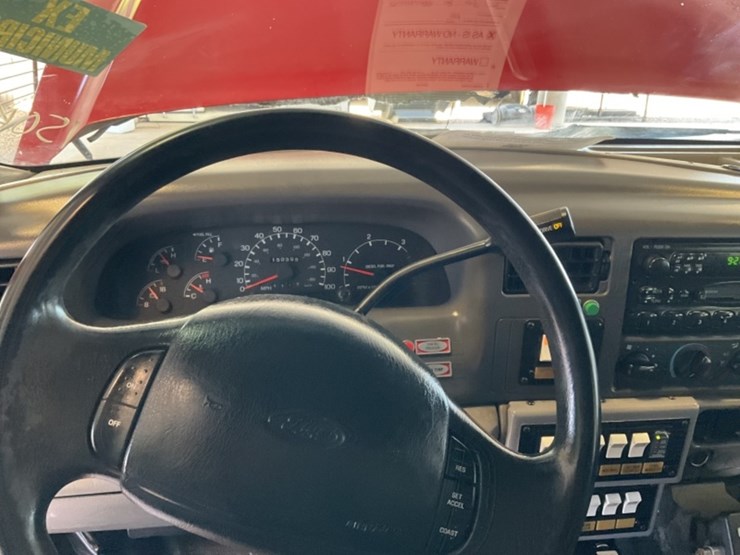 2001-ford-f550-image-17