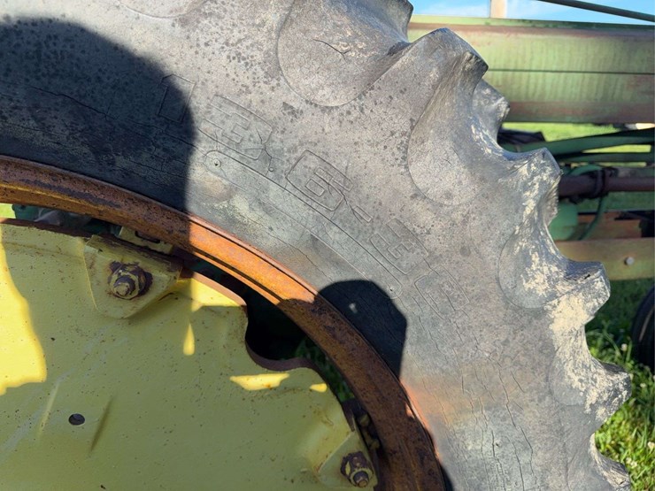 john-deere-50-image-21