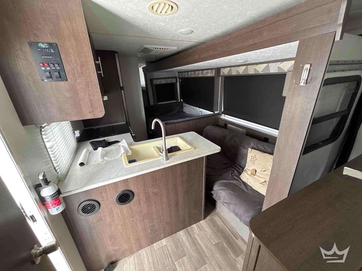 2019-forest-river-t/a-travel-trailer-image-34