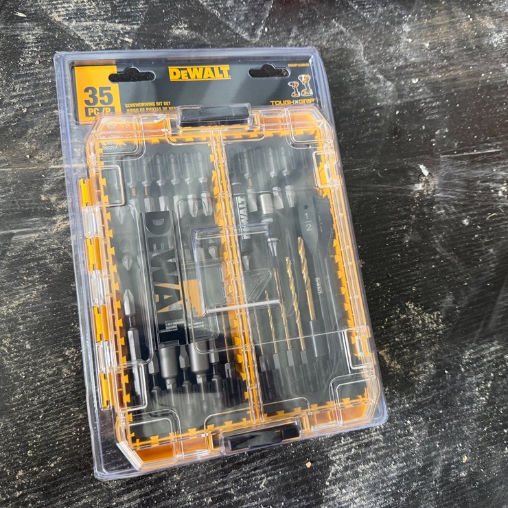 #5 • Dewalt 35pc screw-driving bit set