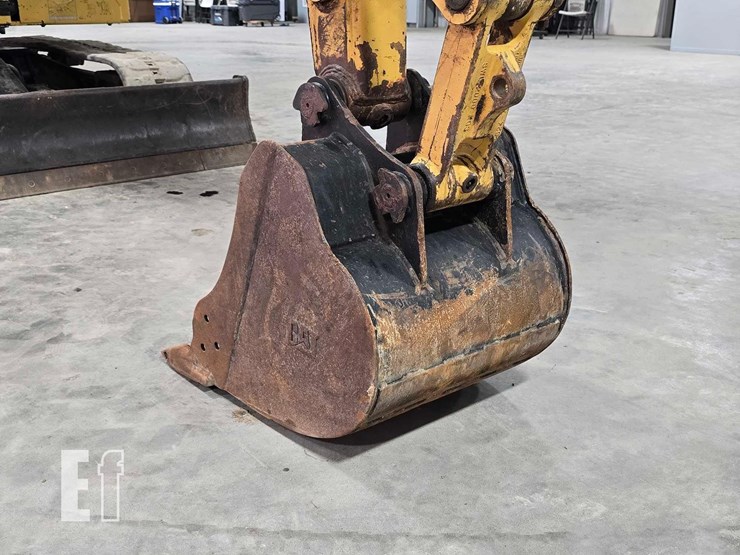 2021-caterpillar-306cr-image-12