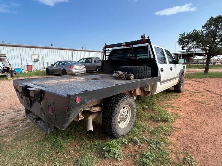 2005-chevrolet-2500-image-5