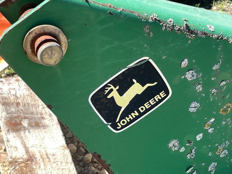 john-deere-65-image-7