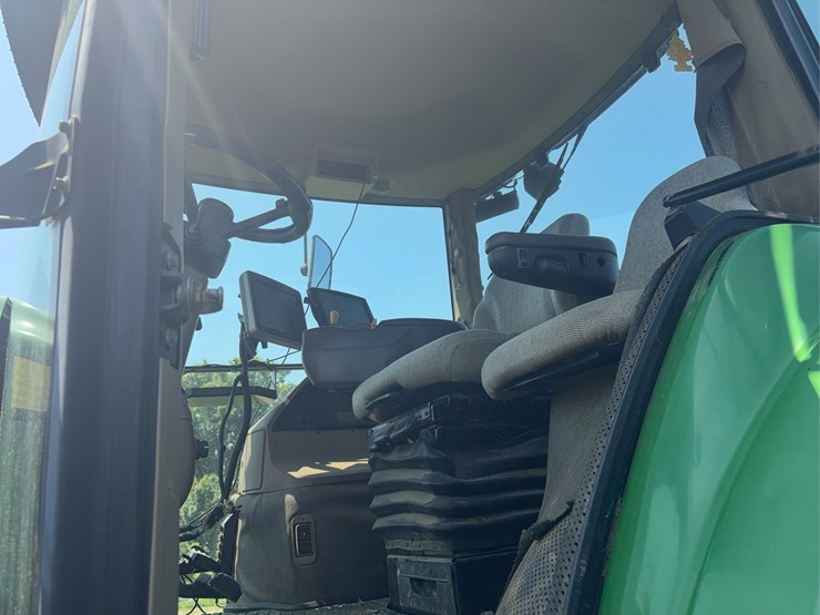 john-deere-8420-image-18