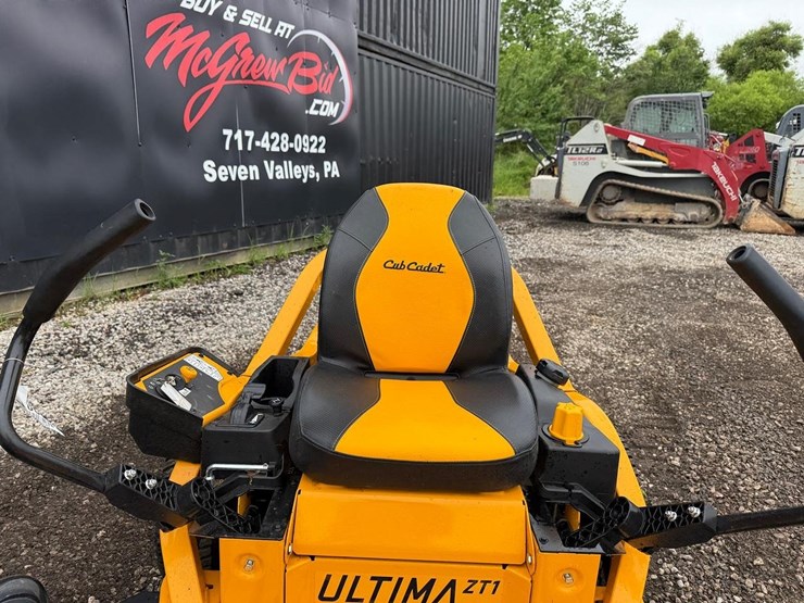 2025-cub-cadet-60-image-10
