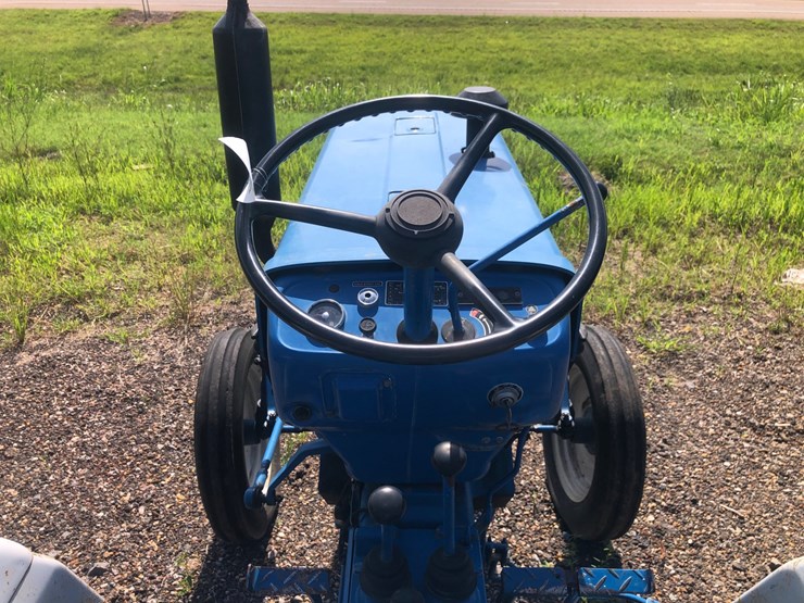 ford-tractor-image-7