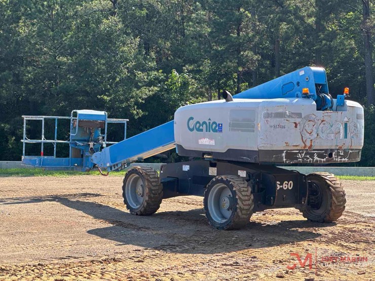 2016-genie-s-60x-boom-lift-image-1