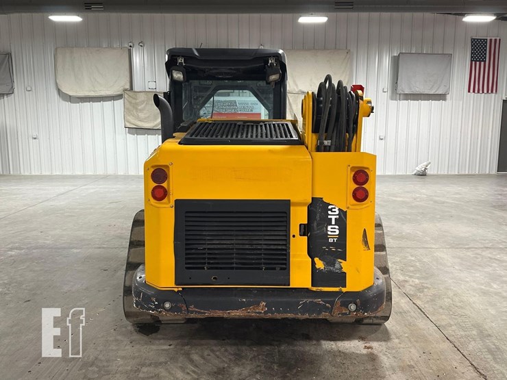 2021-jcb-3ts-8t-image-8