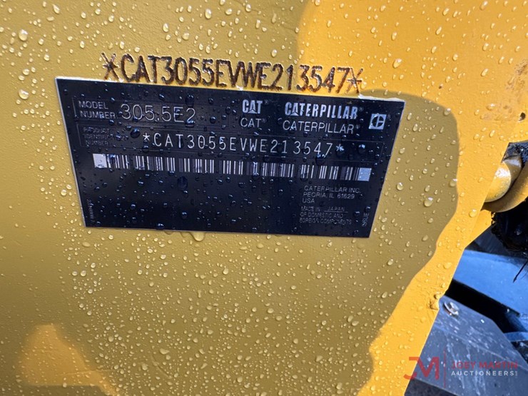 2021-caterpillar-305.5e2-image-22