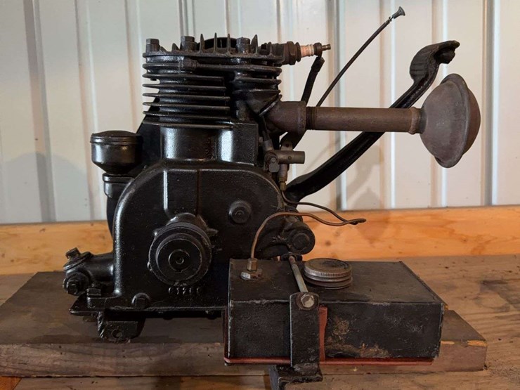 briggs-&-stratton-engine-image-5