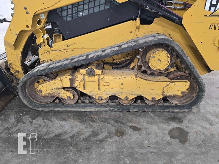 2022-caterpillar-259d3-image-26