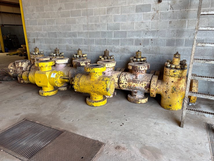 (15)-7-1/16”-10k-frac-valves-&-valve-bodies-image-2
