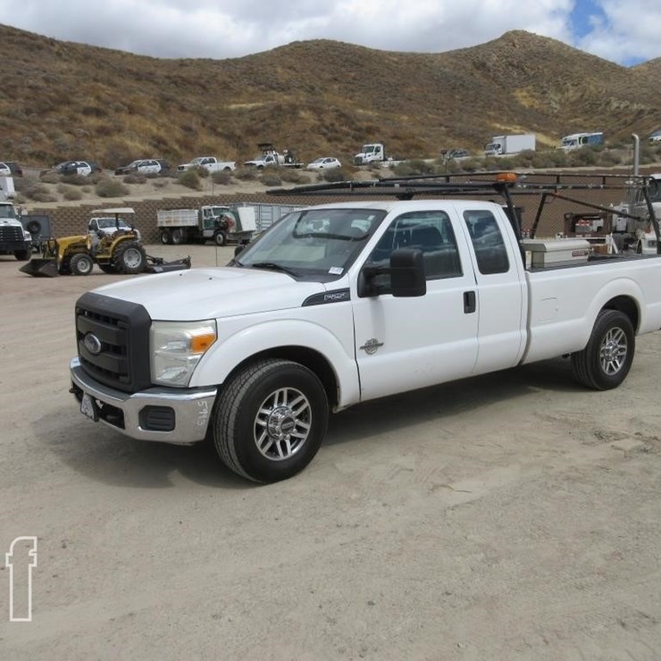 2014 FORD F250 XL