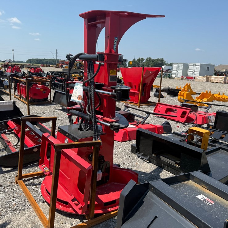 #2046 • Unused Future FB77 Skid Steer Feller Buncher FMGDJ260556 INV#48825