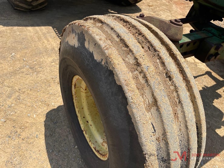 john-deere-4640-image-9