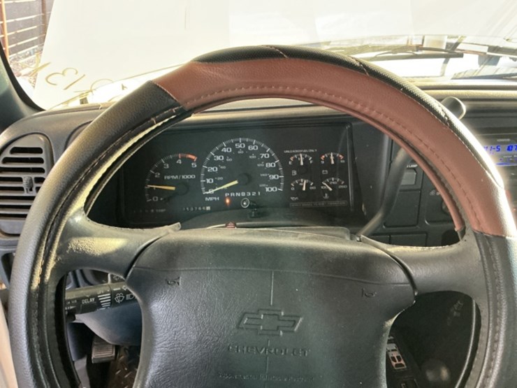 1995-chevrolet-2500-image-15