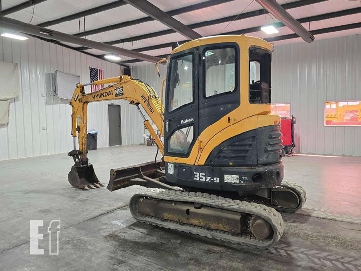 hyundai-robex-35z-9-image-4