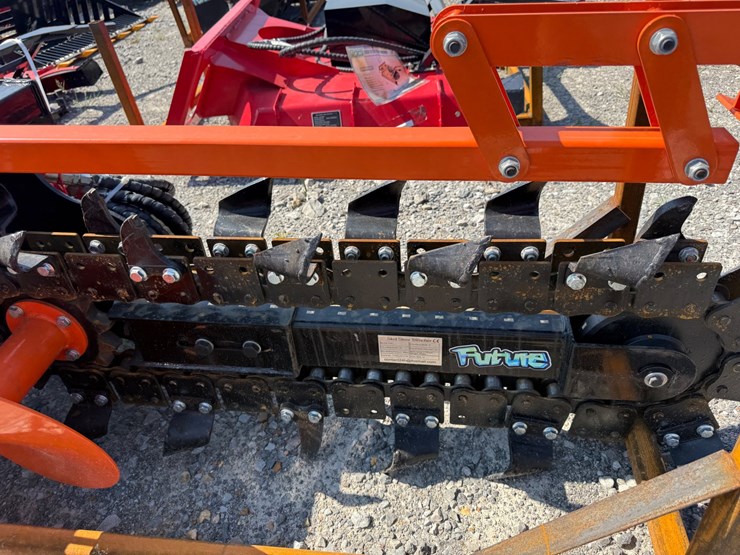 #2023-•-unused-future-d39-skid-steer-trencher-f-dkgj251295-inv#48941-image-6