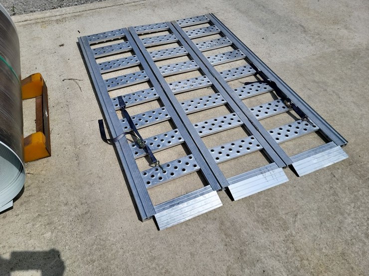 2007-homemade-single-axle-bump-w/aluminum-ramps---titled-trailer-image-32