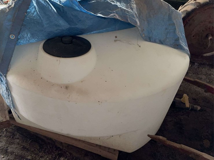 ace-roto-mold-350-gallon-pickup-tank-image-4