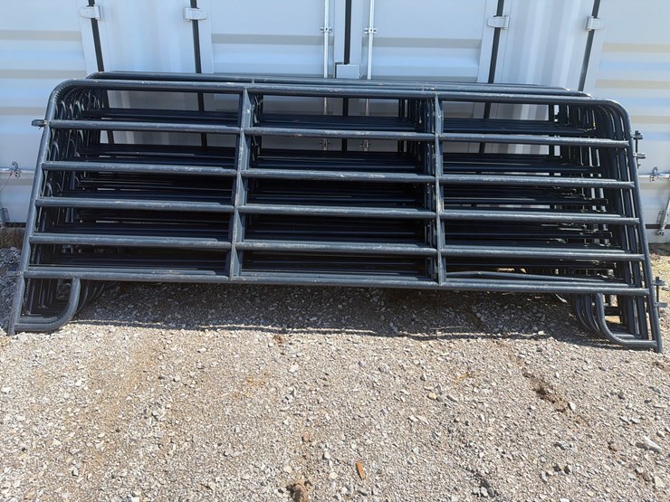 #82-•-4-12ft-tarter-gates-image-1