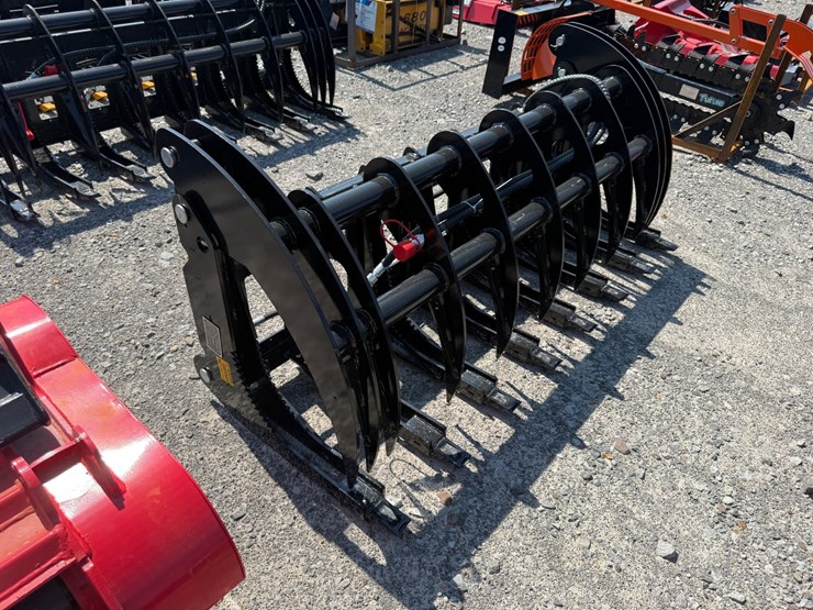 #2030-•-unused-future-clg72-72"-skid-steer-curbed-log-grabber-inv#48889-image-4