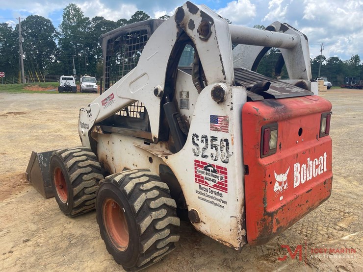 2002-bobcat-s250-skid-steer-loader-image-5