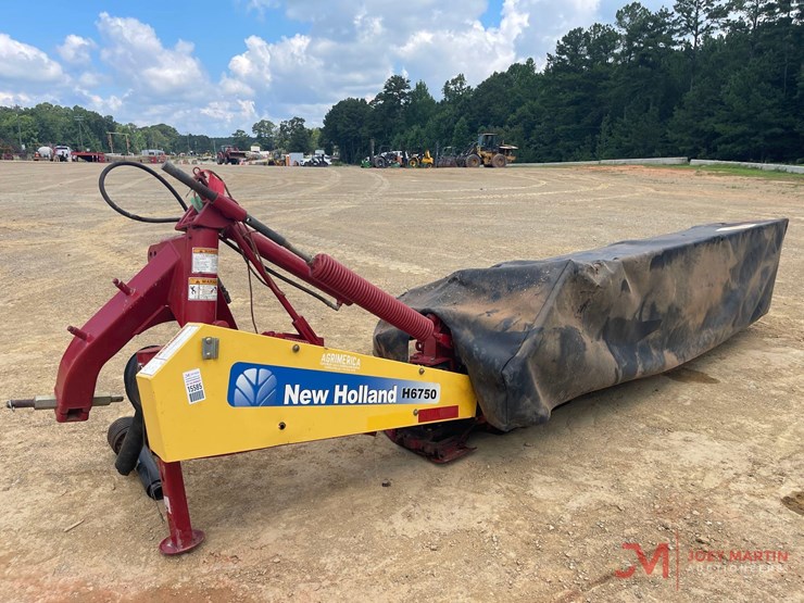 2018-new-holland-h6750-image-7