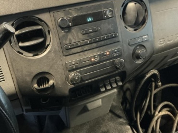 2012-ford-f350-image-22