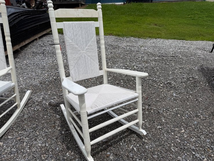 #34-•-white-rocking-chair-image-1