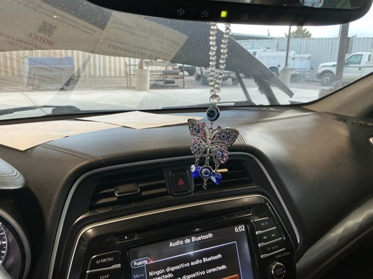 2016-nissan-maxima-sdn-image-17