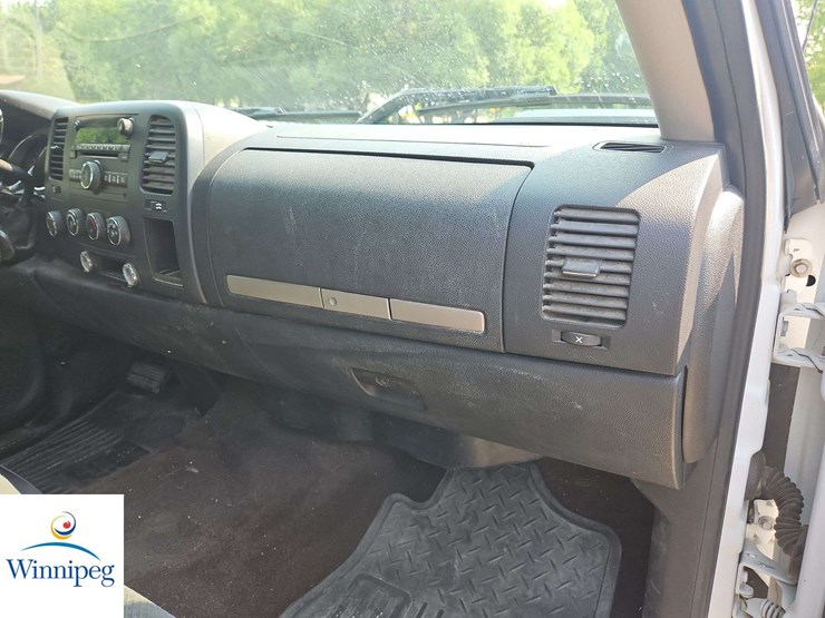 2008-chevrolet-silverado-2500hd-image-27