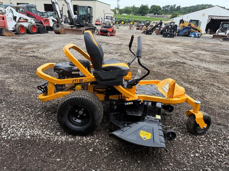 2025-cub-cadet-60-image-5