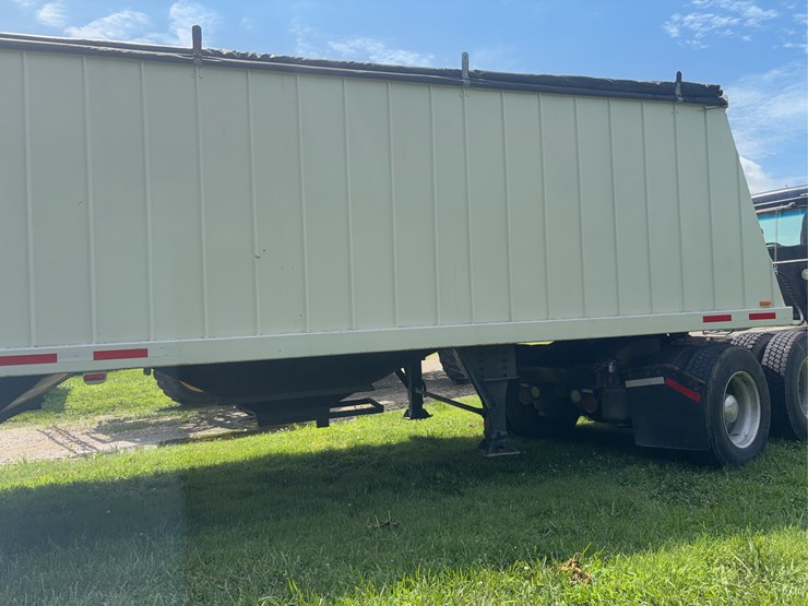 34’-steel-hopper-bottom-(tuf-brand-with-ag-hoppers-&-title)-image-4