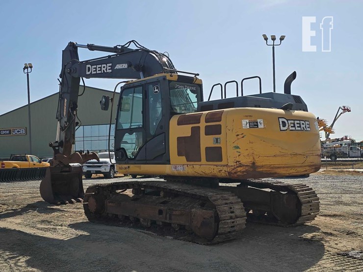 2016-deere-180g-lc-image-4