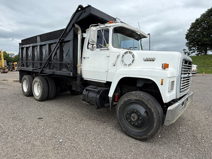 1994-ford-l8000-image-1
