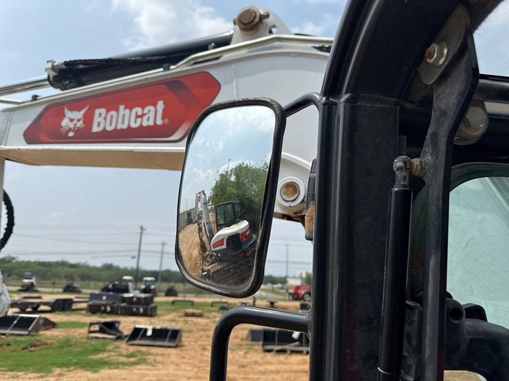 2023-bobcat-e88-image-73