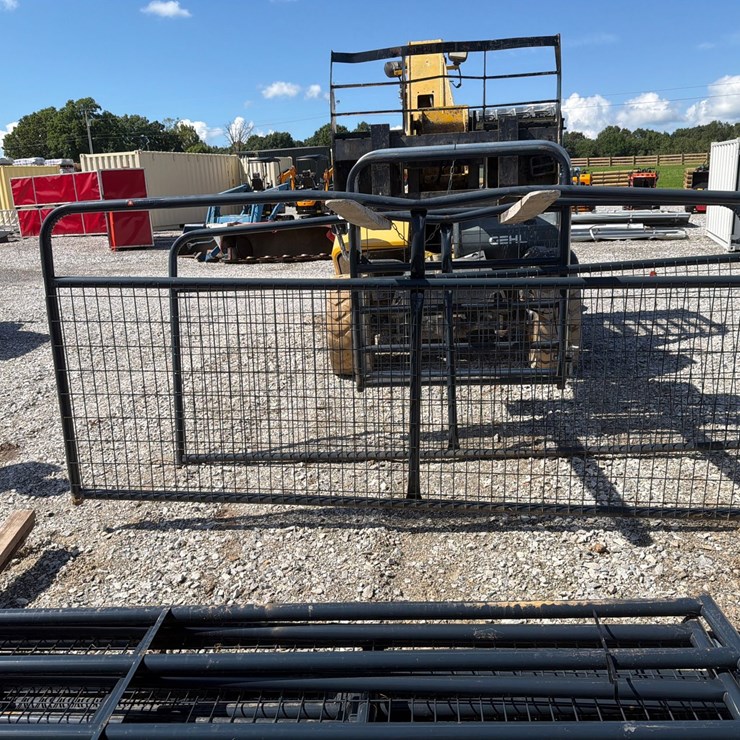 #70 • 10ft tarter gate