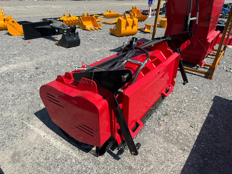 #2032-•-unused-future-62"-skid-steer-mulcher-thj46260324-inv#48939-image-1
