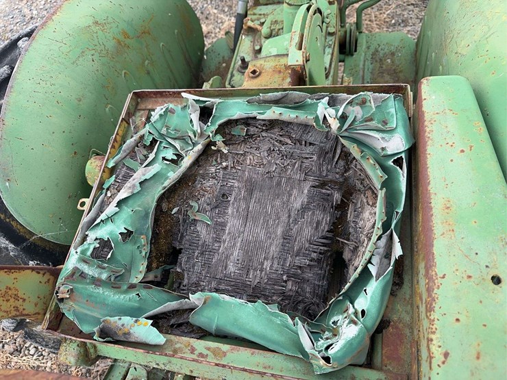 john-deere-m-image-33