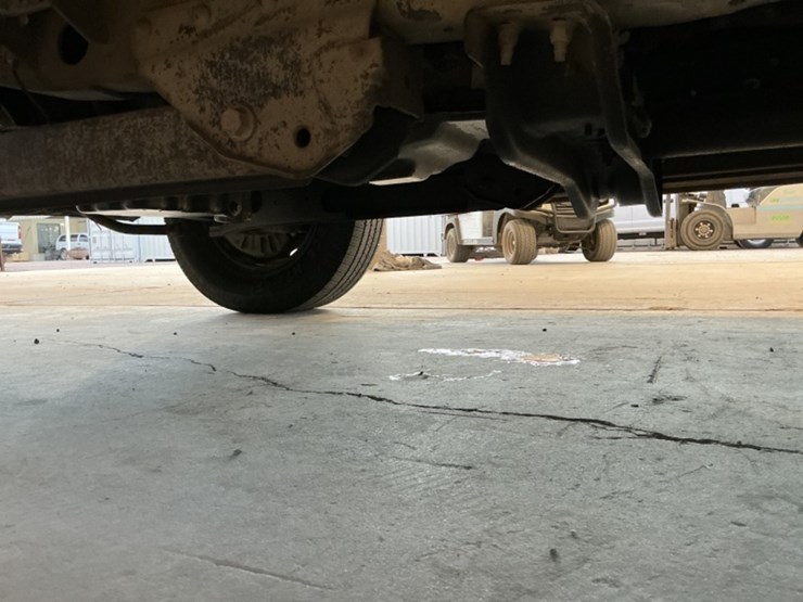 2012-ford-f350-image-28