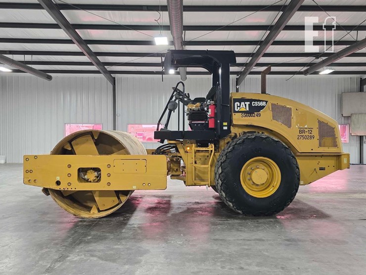 2016-caterpillar-cs56b-image-5