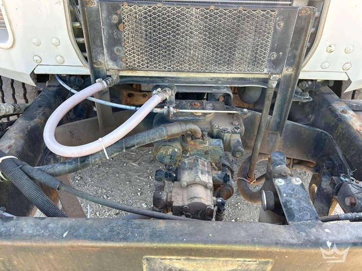 1994-mack-dm690s-image-33